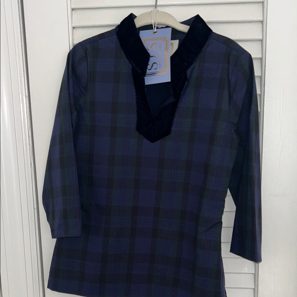NWT SAIL TO SABLE navy plaid V-Neck Top with 3/4 Sleeves - SIZE 2